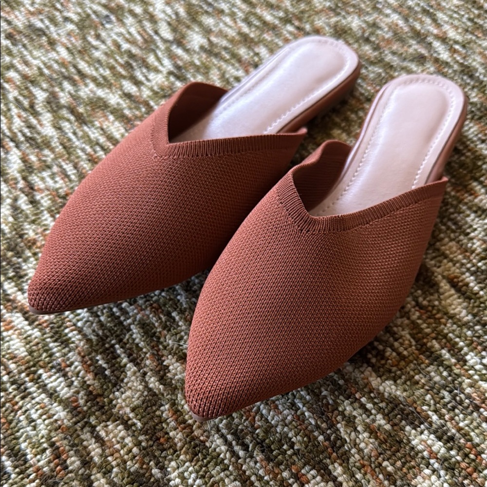 Elegant Women's Slip-On Shoes